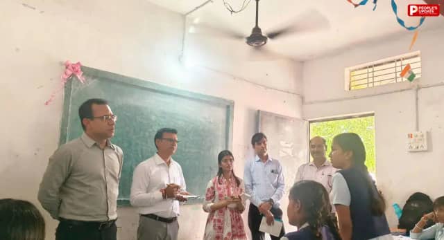 सीहोर: स्कूलों का निरीक्षण करने पहुंचे शिक्षा सचिव संजय गोयल, सेमली जदीद स्कूल को बताया सबसे बेस्ट