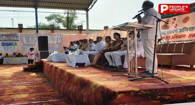 सोहागपुर में सेवा सेतु शिविर का आयोजन, रक्तदान शिविर में लोगों ने किया रक्तदान; हितग्राहियों को बांटे प्रमाणपत्र और स्वीकृति पत्र