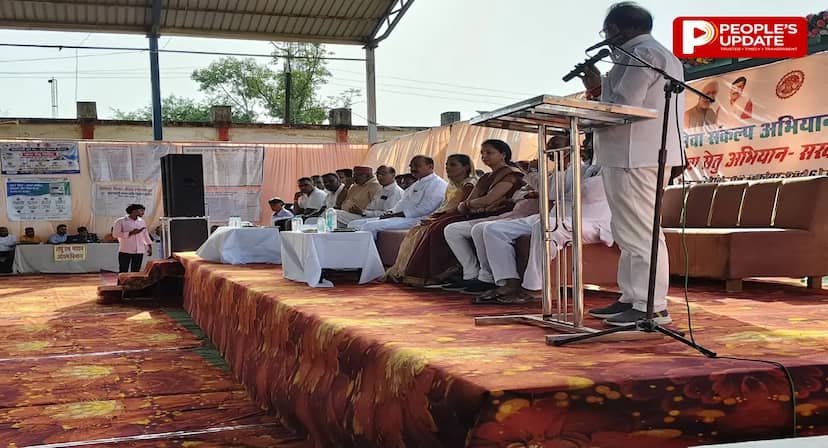 सोहागपुर में सेवा सेतु शिविर का आयोजन, रक्तदान शिविर में लोगों ने किया रक्तदान; हितग्राहियों को बांटे प्रमाणपत्र और स्वीकृति पत्र