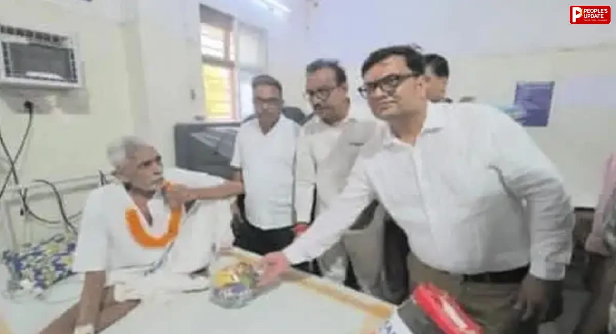 सेवा संकल्प अभियान: विधायक विजयपाल सिंह ने मरीजों से की मुलाकात, अस्पताल में मरीजों के बीच फल का वितरण