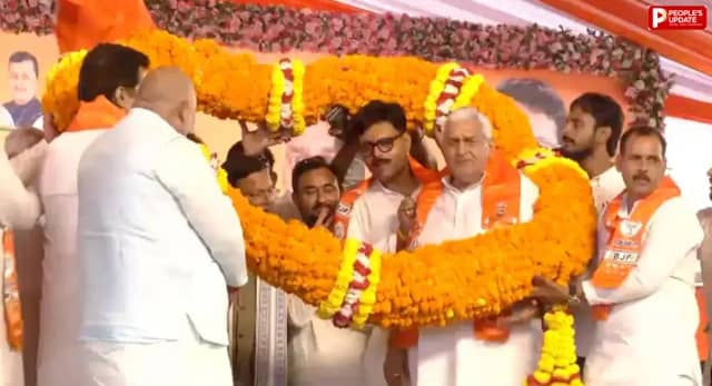 यूपी चुनाव से पहले सपा को बड़ा झटका, अभय सिंह समेत तीन नेता बीजेपी में शामिल