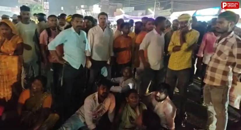 गोरखपुर में बड़ा हादसा, दुर्गा प्रतिमा विसर्जन के दौरान करंट से 3 लोगों की मौत; 10 झुलसे
