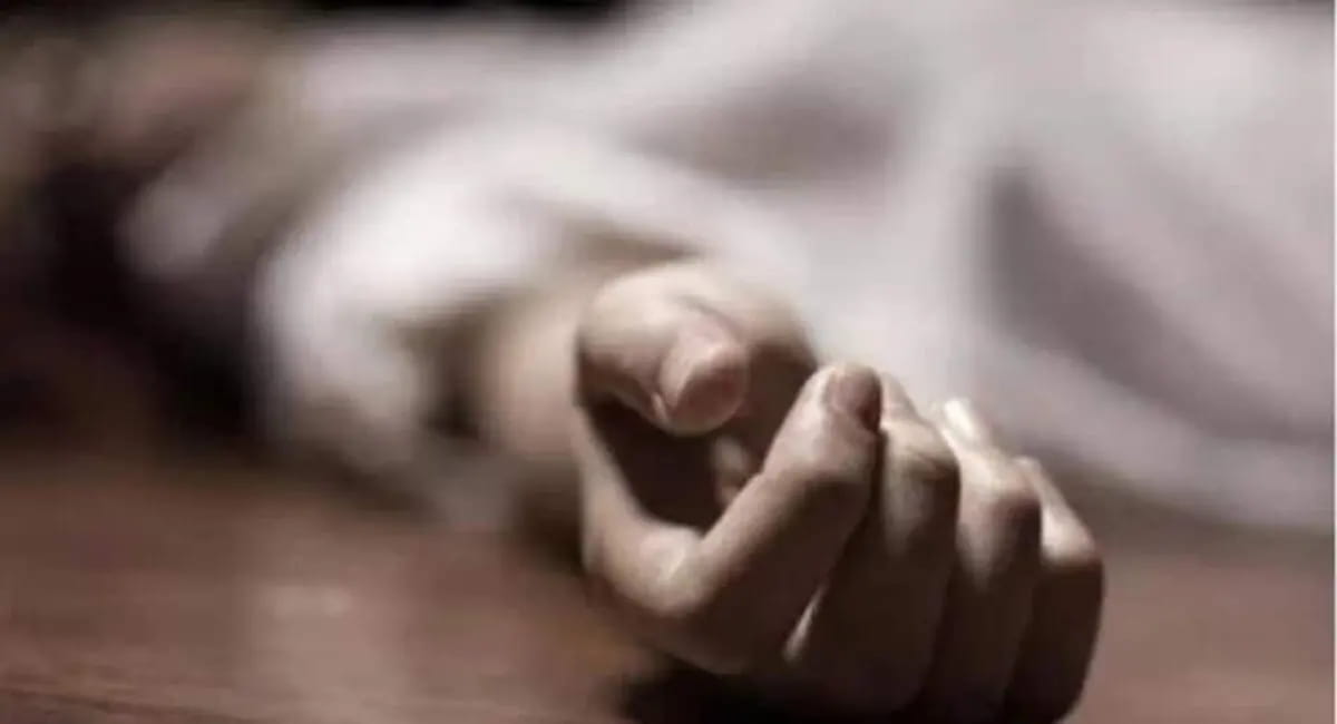 आत्महत्या या साजिश? जांच में जुटी पुलिस