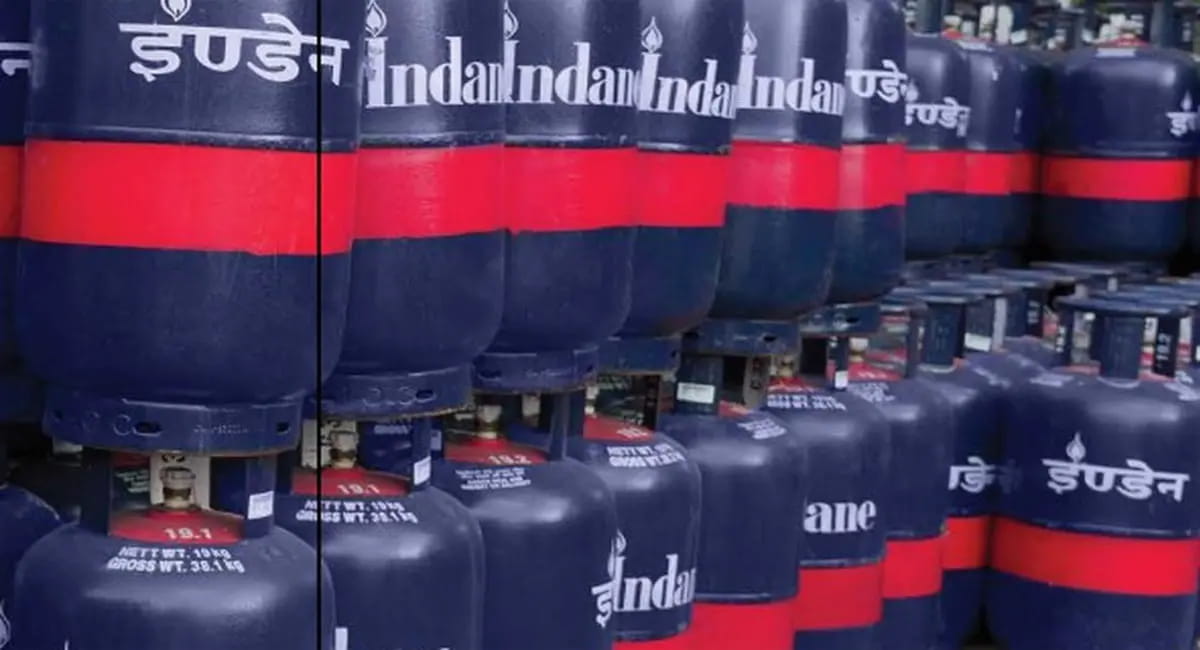 कमर्शियल LPG ₹195 महंगी, बढ़ी रसोई से लेकर कारोबार तक की टेंशन