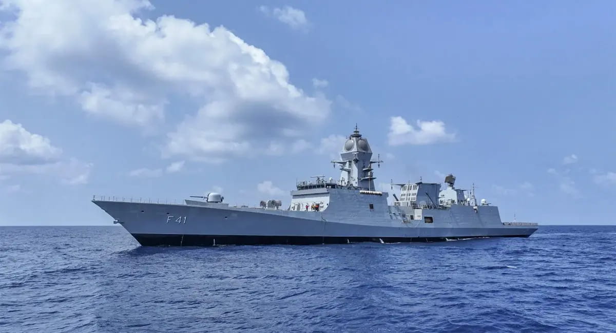 INS तारागिरी बना दुश्मनों का काल, संकट में करेगा मदद