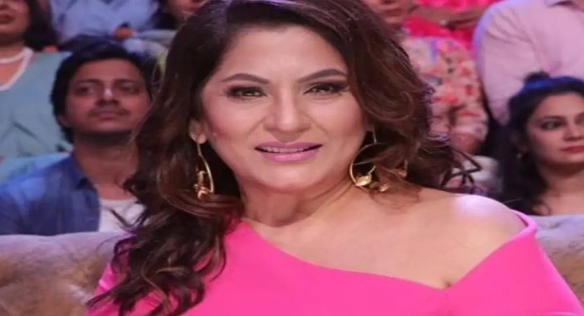 अर्चना पूरन सिंह का छलका दर्द, कॉमेडी शो की सफलता के बीच क्यों थम गया एक्टिंग करियर?
