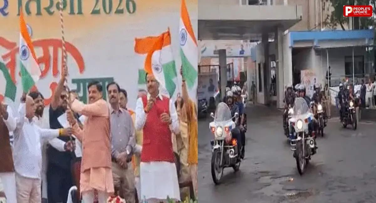 भोपाल में तेज बारिश के बीच निकली तिरंगा यात्रा, बुलेट से पहुंचे CM मोहन यादव; बच्चों ने बढ़ाया उत्साह