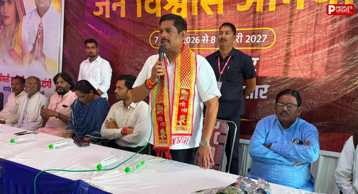 सेमरादांगी में गैरहाजिर अफसरों पर भड़के विधायक सुदेश राय, बोले-एक चिट्ठी सीएम को लिखूंगा, दूसरी बर्खास्तगी की आएगी