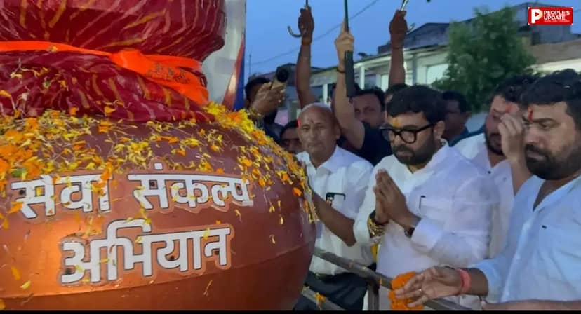 वडनगर-वाराणसी सेवा बाइक यात्रा का छिंदवाड़ा में स्वागत, सांसद बंटी विवेक साहू ने जिले की सीमा पर किया अभिनंदन
