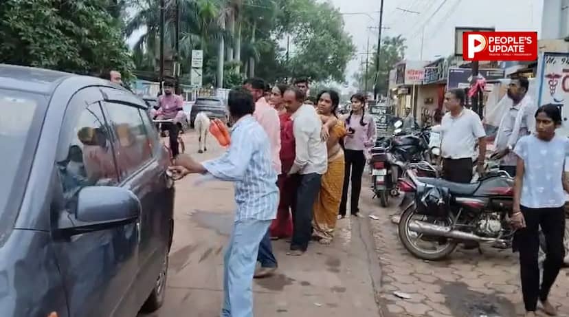 जिंदा महिला को मृत समझकर कमरे में लगाया ताला, दो घंटे बाद खुला तो चल रही थीं सांसें