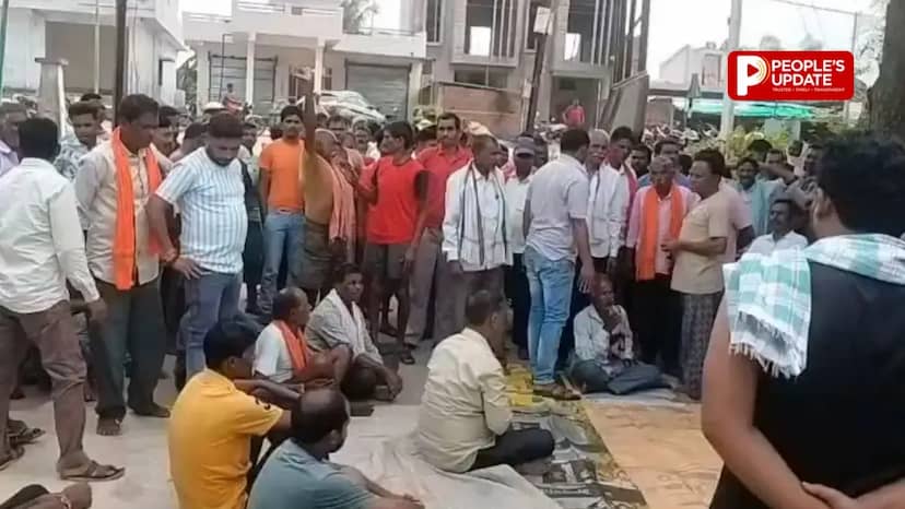 महिला की मौत के बाद गांव में बवाल! अंतिम संस्कार पर रोक,बोले- पहले हिंदू बनो