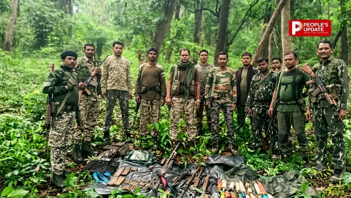 बीजापुर के जंगल में नक्सलियों का बड़ा डंप बरामद, SLR-INSAS से BGL सेल तक हथियारों का जखीरा जब्त