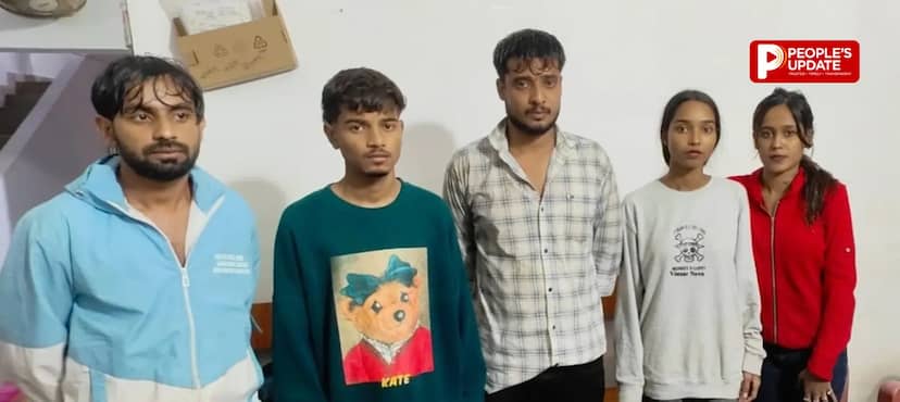कान्हा किसली जा रहे 5 दोस्तों की कार बाढ़ में बही, दनिया पुल पर टीआई ने नदी में कूदकर सभी की बचाई जान