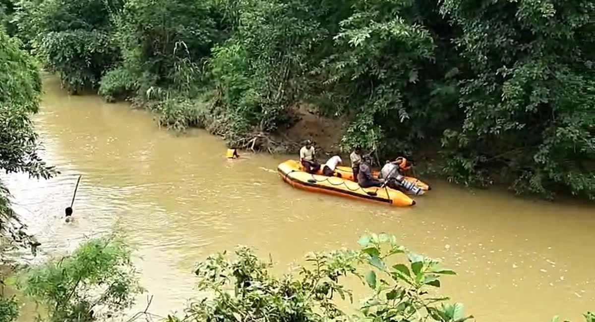 भोपाल के बैरसिया में बुजुर्ग और पोती नदी में बहे, तर्पण करने पानी में उतरे थे, बच्ची की तलाश जारी