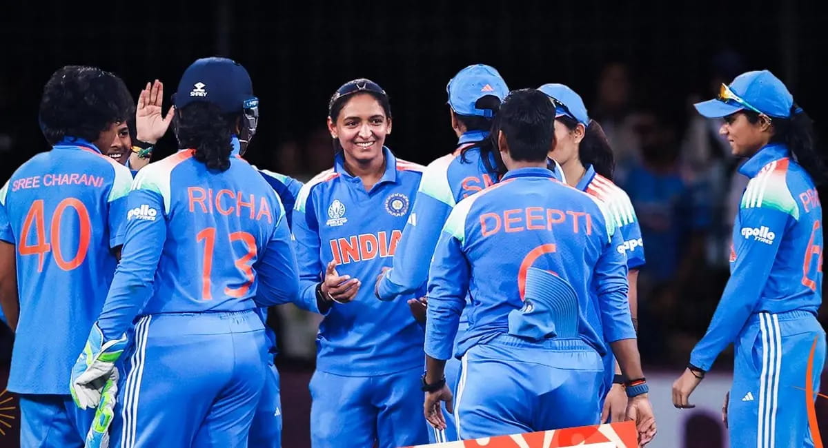 जब मैदान पर बेटियां तो क्रिकेट के दीवाने सितारे हौसला बढ़ाने क्यों नहीं पहुंचे स्टेडियम?