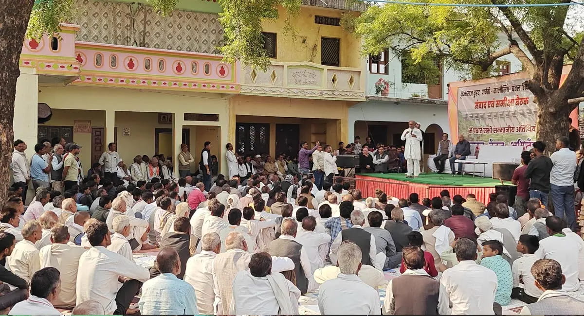 दिग्विजय सिंह बोले- छोटे बांध ज्यादा कारगर, किसानों की जमीन न डूबे