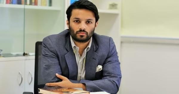 आपको डिक्शनरी की जरूरत है… प्रोफेसर अली खान महमूदाबाद केस में सुप्रीम कोर्ट की SIT को फटकार, कोर्ट ने कहा- जांच का दायरा बढ़ाने की कोई जरूरत नहीं