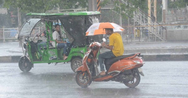 MP Weather Update : प्रदेश के कई जिलों में भारी बारिश का अलर्ट, नदी-नाले उफान पर; डिंडौरी-मऊगंज में स्कूलों की छुट्टी