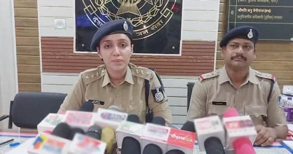मनावर : 60 लाख की 7 महंगी कारों के साथ शातिर ठग गिरफ्तार, किराए पर कार लेकर गिरवी रख देता था आरोपी