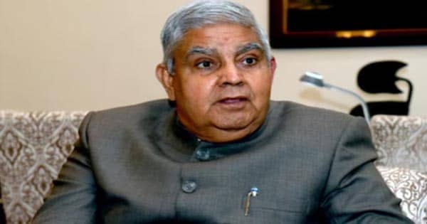 राष्ट्रपति ने उपराष्ट्रपति जगदीप धनखड़ का इस्तीफा स्वीकार किया, पीएम मोदी ने दी शुभकामनाएं, विपक्ष ने उठाए सवाल