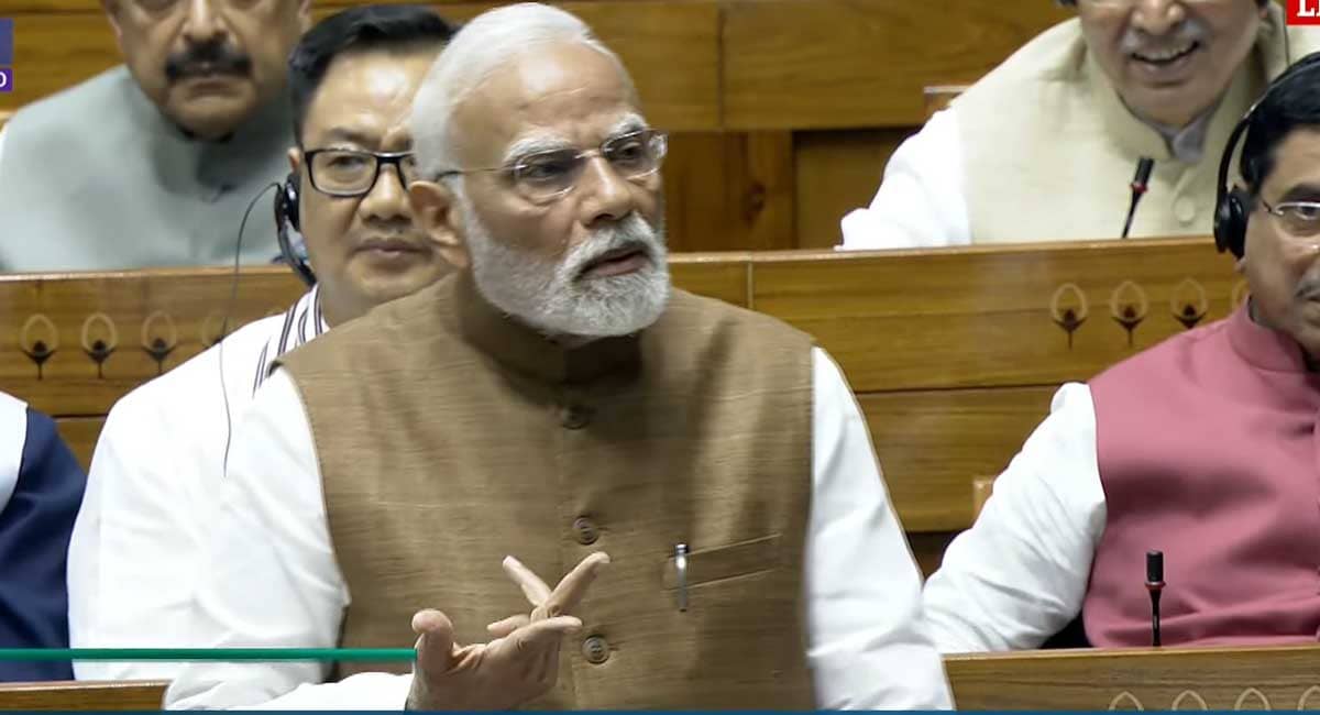 ट्रंप के दावे की निकाली हवा... पीएम मोदी बोले- दुनिया के किसी भी नेता ने जंग नहीं रुकवाई, ऑपरेशन सिंदूर जारी है