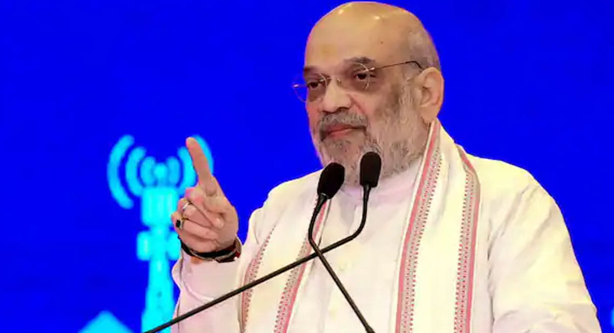 राहुल गांधी पर बरसे अमित शाह, बोले- जितना अपशब्द कहोगे, कमल उतना खिलेगा