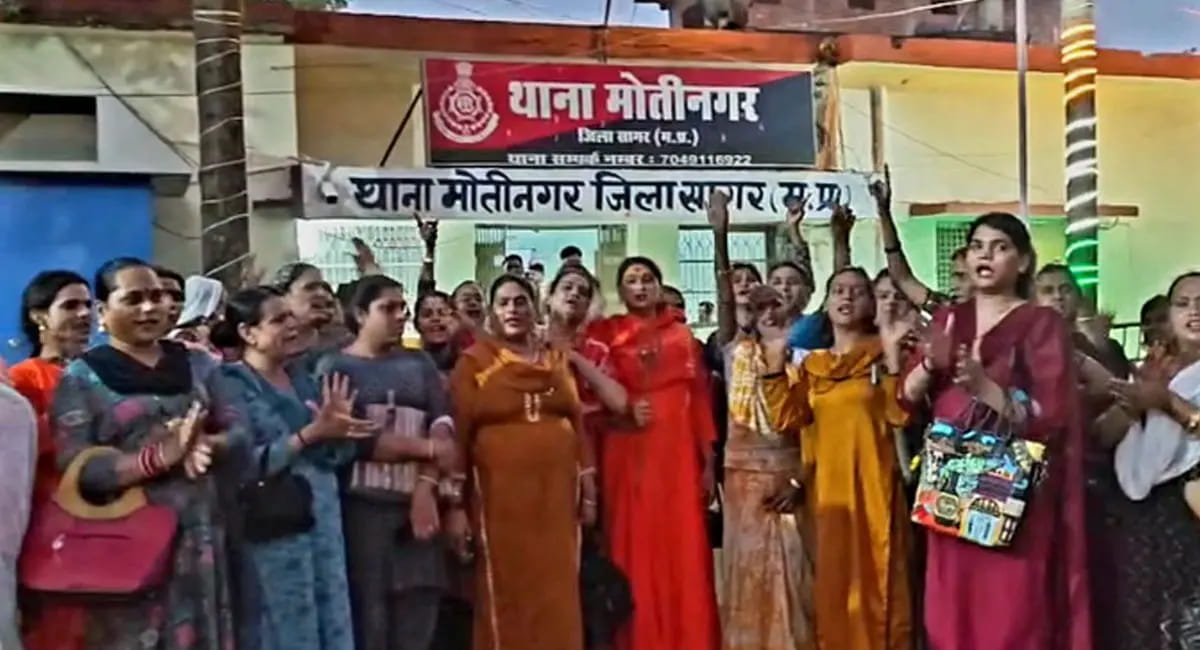 अपहरण और गाड़ियों में तोड़फोड़ से मचा बवाल, थाने तक पहुंचा विवाद