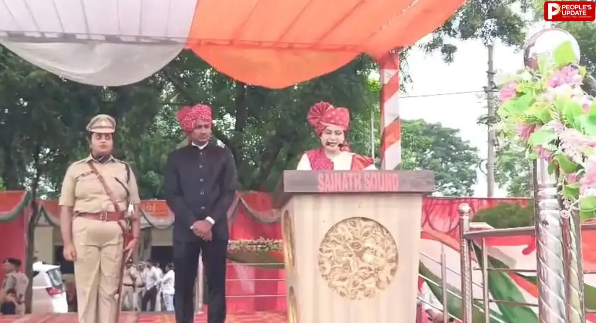 सीहोर में शान से लहराया तिरंगा, प्रभारी मंत्री कृष्णा गौर ने ली परेड की सलामी