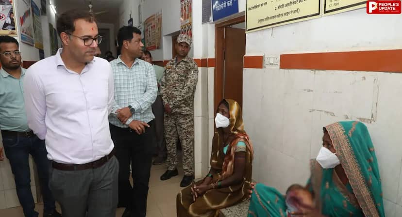 दादा, क्या तकलीफ है...? बीमार बुजुर्ग दंपति के लिए बेटे बने कलेक्टर, खुद डॉक्टर के कमरे तक लेकर गए