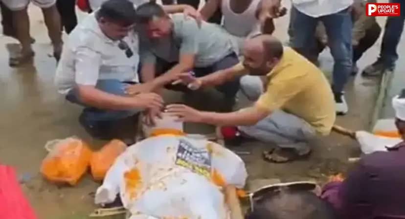 रीवा में UGC के नए नियमों का विरोध, नेताओं की निकाली प्रतीकात्मक अर्थी