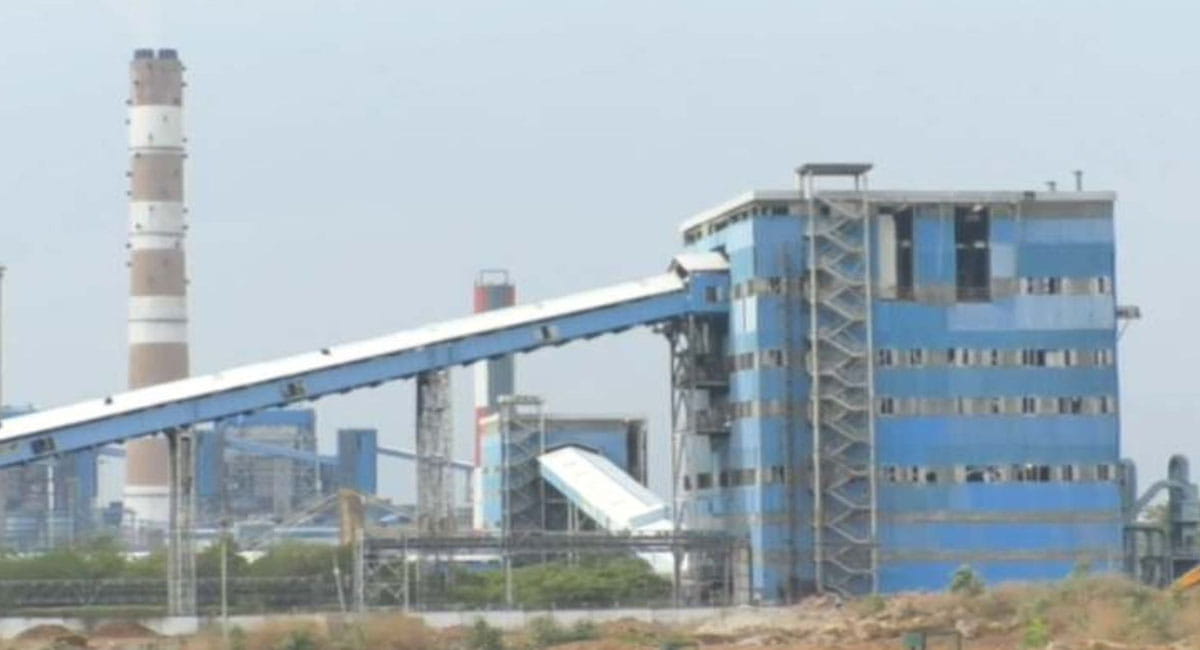 छत्तीसगढ़ के बिलासपुर में NTPC सीपत प्लांट में हादसा, प्लेटफॉर्म टूटने से 2 मजदूरों की मौत, 5 के दबने की खबर