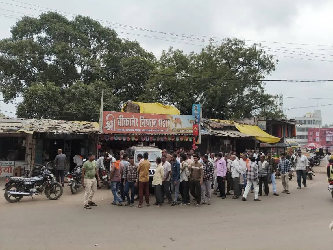 सोहागपुर में कांग्रेस का प्रदर्शन, हरदीप सिंह पुरी के Epstein से कथित संपर्कों पर उठाए सवाल, दो जगह की नुक्कड़ सभाएं