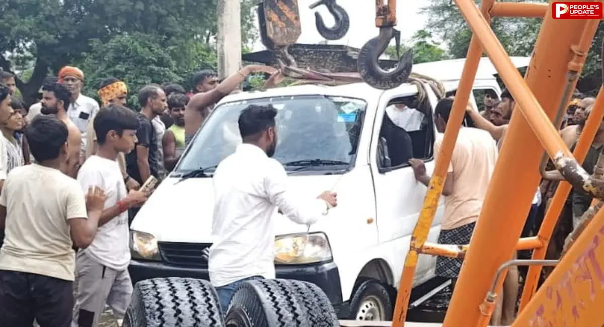 धौलपुर में दर्दनाक हादसा, पानी से भरी सड़क पर पलटी ईको, 4 लोगों की मौत