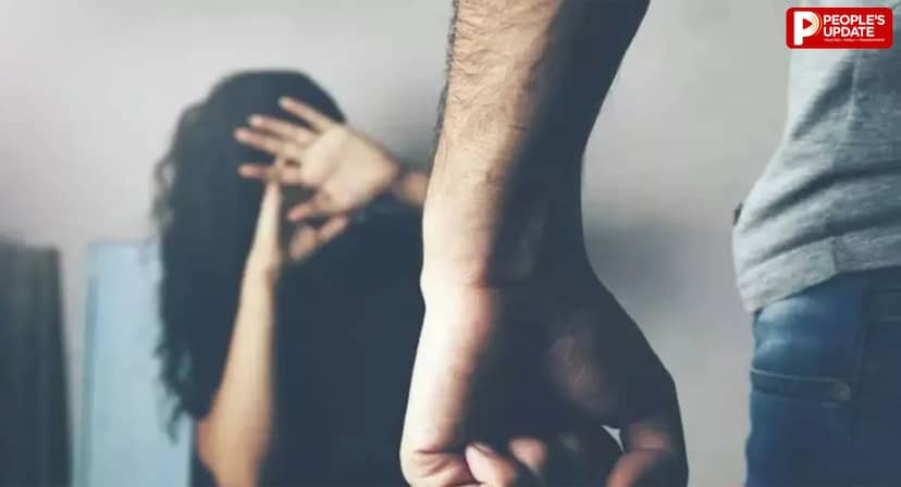 ‘इसे खाते ही दूर होगी परेशानी...’ पति की शराब छुड़ाने का दिया झांसा; नशीला लड्डू खिलाकर तांत्रिक ने किया दुष्कर्म