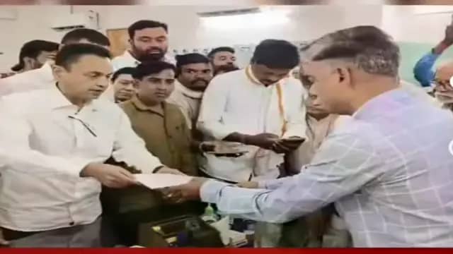 पूर्व सांसद नकुलनाथ पहुंचे पुलिस कंट्रोल रूम, समर्थक को विधायक कमलेश शाह के लोगों द्वारा पीटने का आरोप