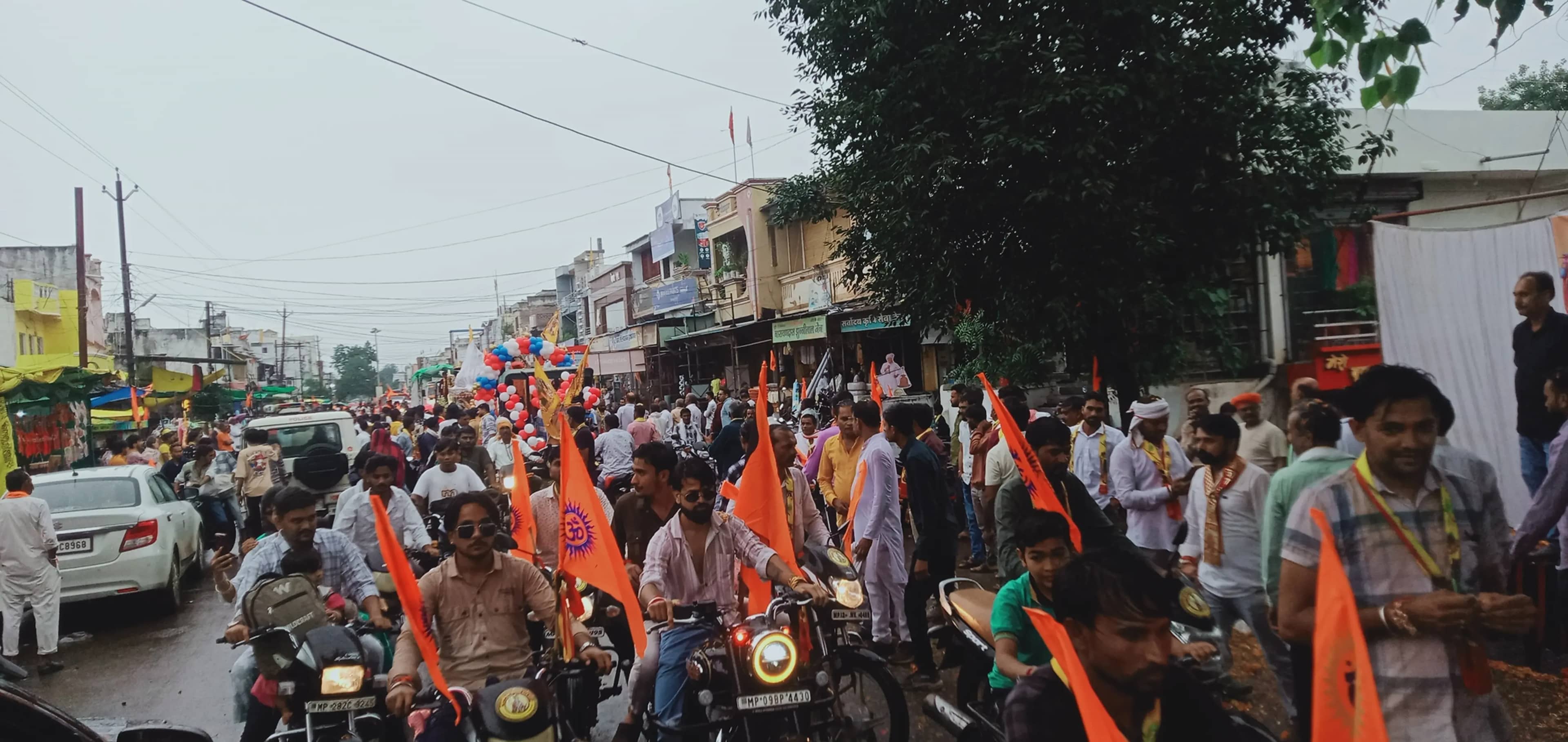 हरसूद में धूमधाम से मनाई गई श्रीकृष्ण जन्माष्टमी, यदुवंशी स्वाभिमान वाहन रैली ने खींचा ध्यान