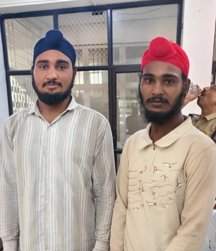 3 दिन में दो आरोपी गिरफ्तार, नकदी- मोटरसाइकिल सहित कई सामान जब्त