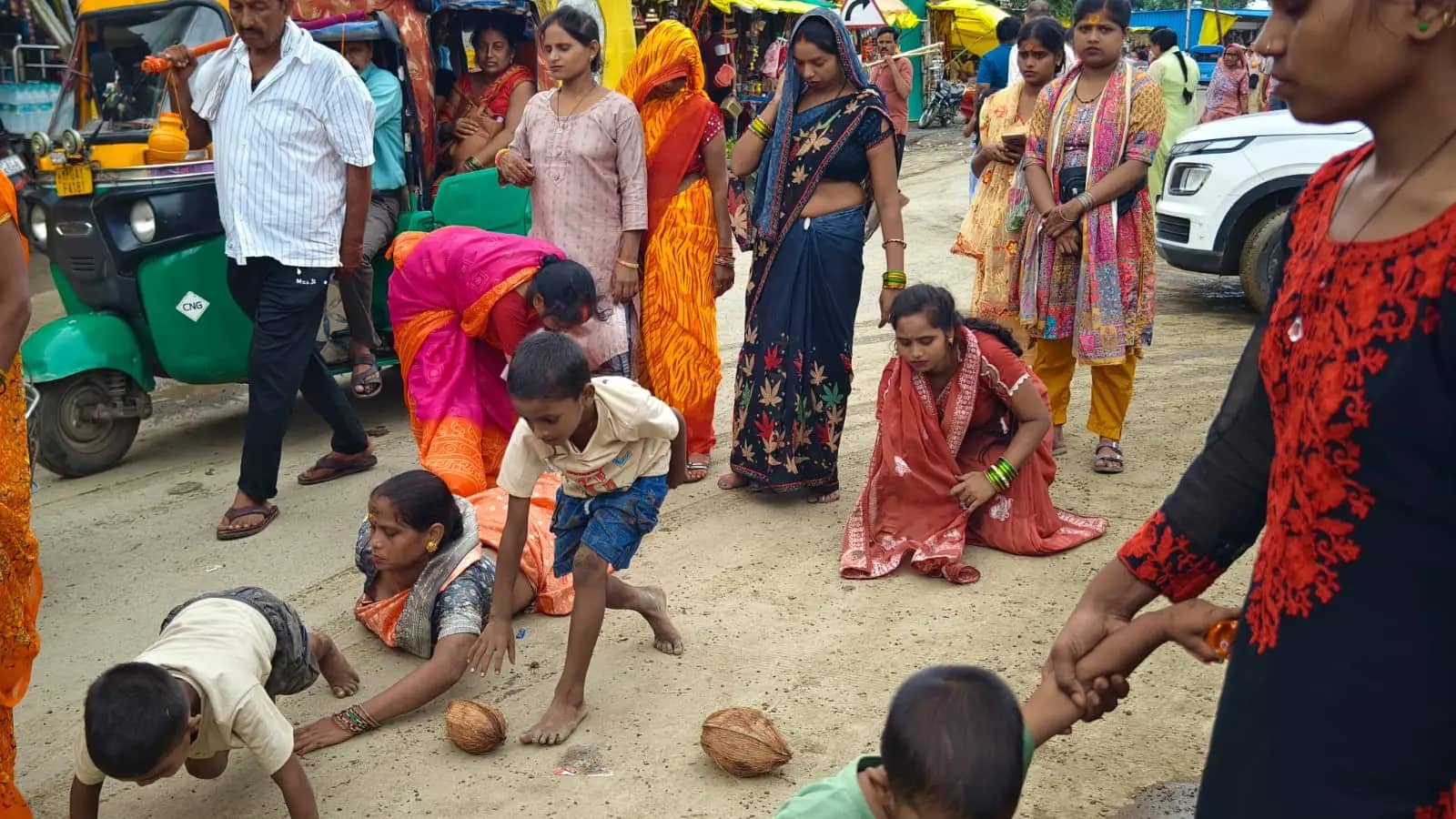 सीवन तट से कुबेरेश्वरधाम तक सोमवार को गूंजेगा हर-हर महादेव, 11 किमी की भव्य कांवड़ यात्रा में उमड़ेगी आस्था