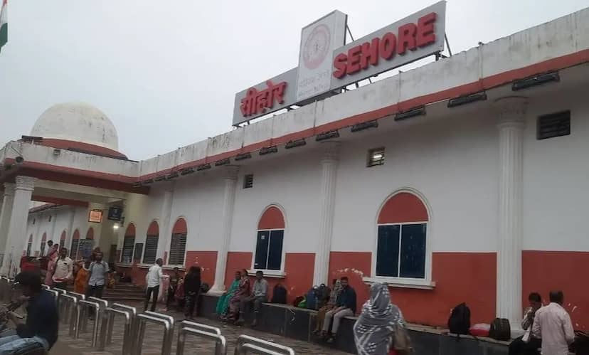 सिंहस्थ में सीहोर बनेगा ‘क्राउड कंट्रोल हब’, प्लेटफॉर्म-2 की ओर एक लाख श्रद्धालुओं को रोकने का प्लान