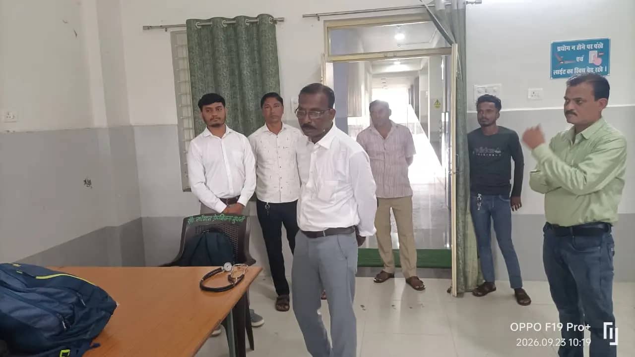 सीहोर: बुधनी अस्पताल में एसडीएम का छापा, बीएमओ समेत कई कर्मचारी नदारद; कमरों पर ताले और ड्यूटी चार्ट गायब