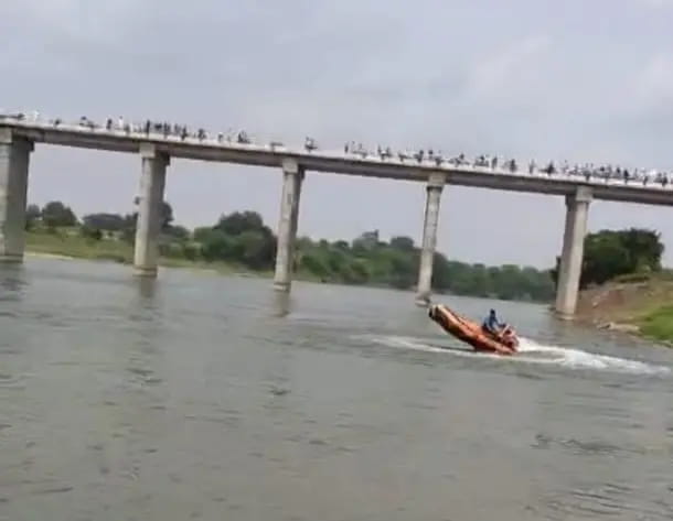 सीहोर में दूसरे दिन फिर हादसा, पार्वती नदी में गणेश विसर्जन के दौरान बहा 27 वर्षीय युवक; SDRF की तलाश भी रही बेनतीजा