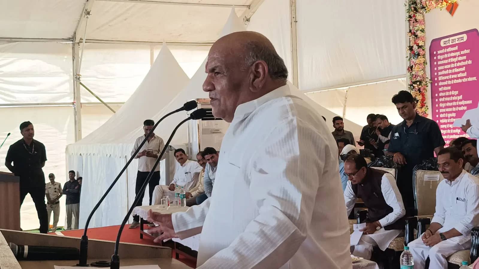 सीहोर: इछावर को 36 सड़कों की सौगात, भाऊखेड़ी में कृषि विज्ञान केंद्र खुलेगा