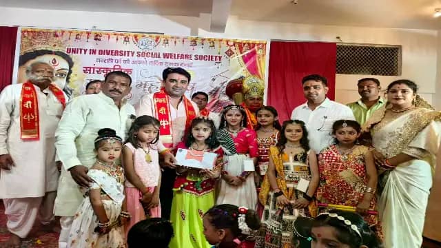 सीहोर में गुरुवार को आस्था का महाकुंभ-151 मीटर की चुनरी लेकर निकलेंगी हजारों महिलाएं, हेलीकॉप्टर से होगी पुष्पवर्षा