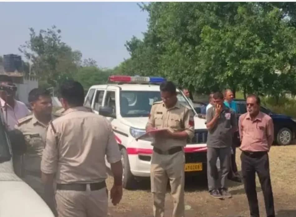 सीहोर में मवेशियों की मौत से हड़कंप: पुलिस लाइन के सामने 8 भेड़ें मरीं, दूषित पानी की आशंका से जांच तेज