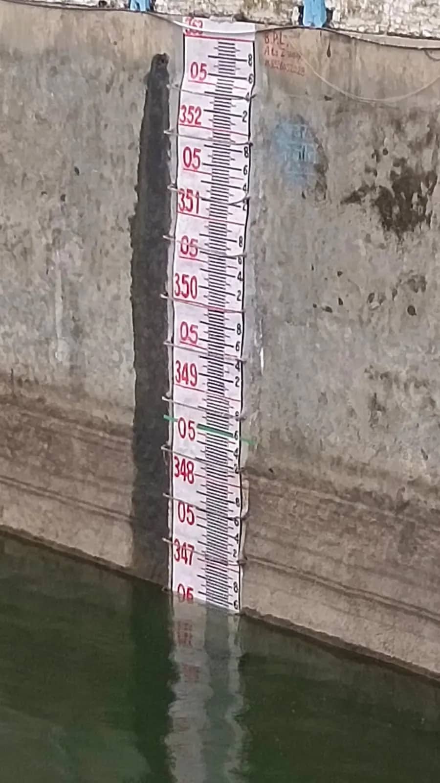रायसेन में बारना बांध का जलस्तर तेजी से बढ़ रहा; अब तक 346.50 मीटर पर पहुंचा पानी, फुल टैंक लेवल से 2 मीटर कम