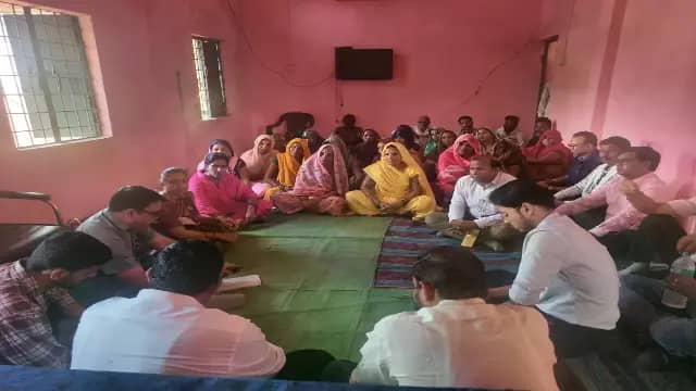 रायसेन: कैलकच्छ पंचायत को गरीबी-मुक्त बनाने की पहल, परिवारों की जरूरतों का होगा सर्वे