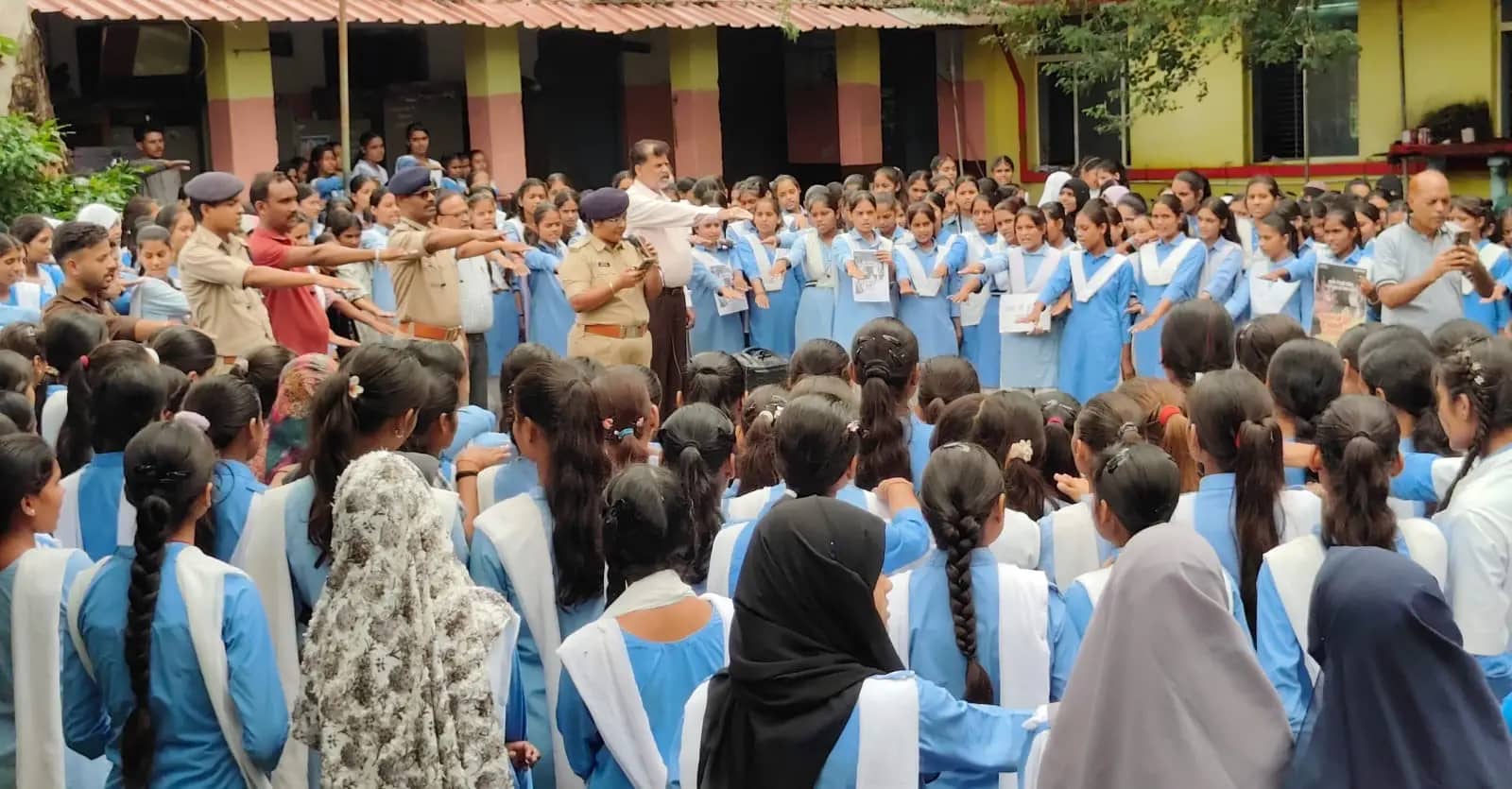 एसडीओपी सोनाली गुप्ता ने कहा- बालिकाएं चाहे तो परिवार में नशा रुक जाए