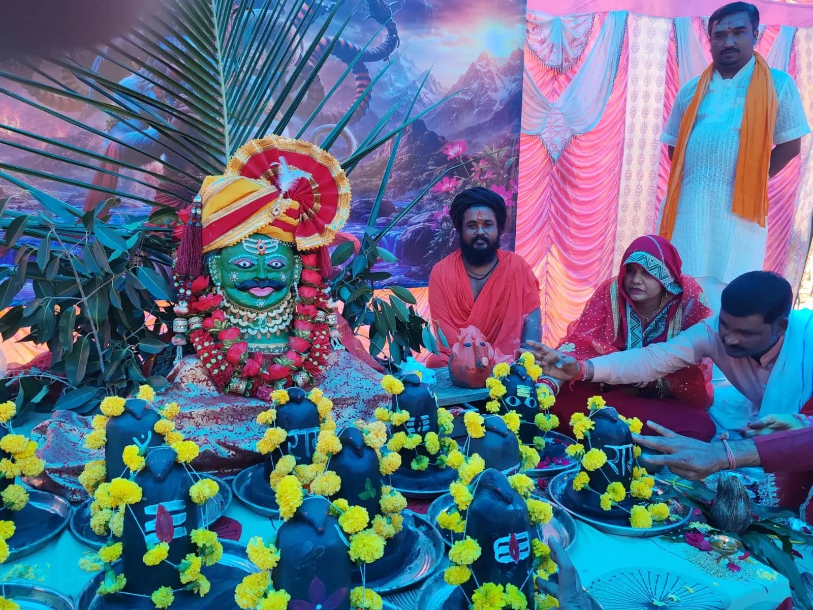 श्रावण के अंतिम सोमवार को नीलकंठेश्वर धाम में उमड़ा आस्था का सैलाब, रुद्रि निर्माण का हुआ समापन