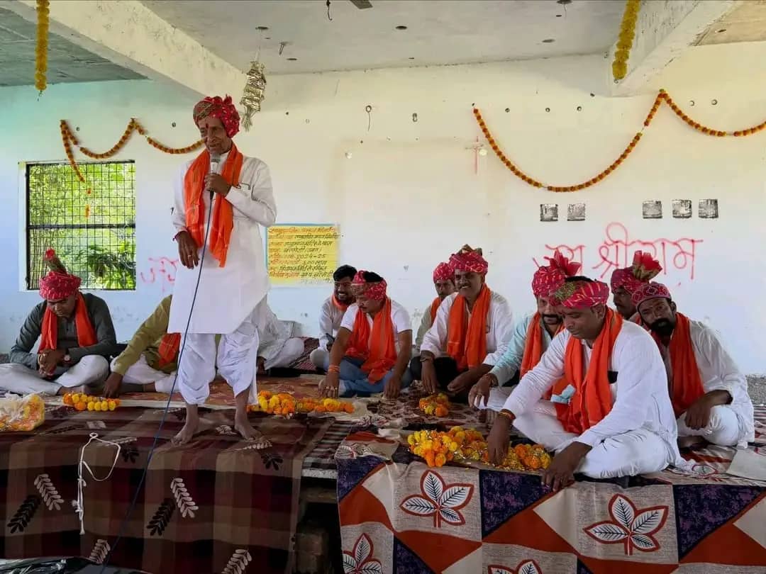 खिलचीपुर: विधायक हजारीलाल दांगी ने 5 लाख की पुलिया का किया भूमिपूजन, स्व-सहायता समूह की महिलाओं को किया सम्मानित