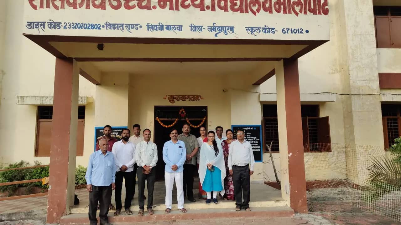 सिवनी मालवा में सेवा संकल्प अभियान के तहत भाषण और चित्रकला प्रतियोगिता, विद्यार्थियों को किया सम्मानित